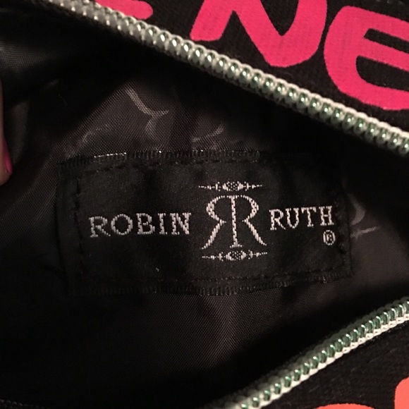 Robin Ruth Cross Body Bag - Picture 3 of 4